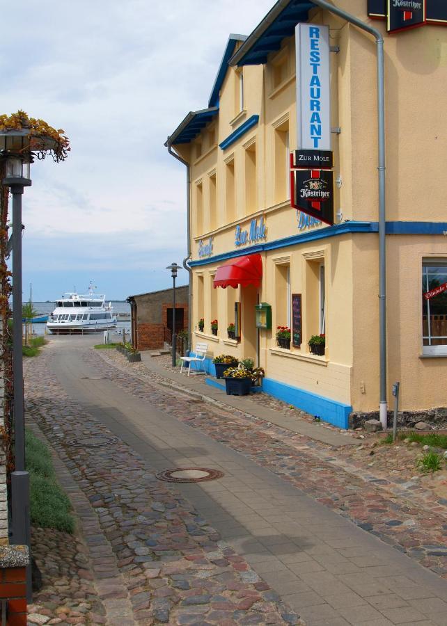 Hotel-Pension Zur Mole Wiek auf Rügen Exteriér fotografie